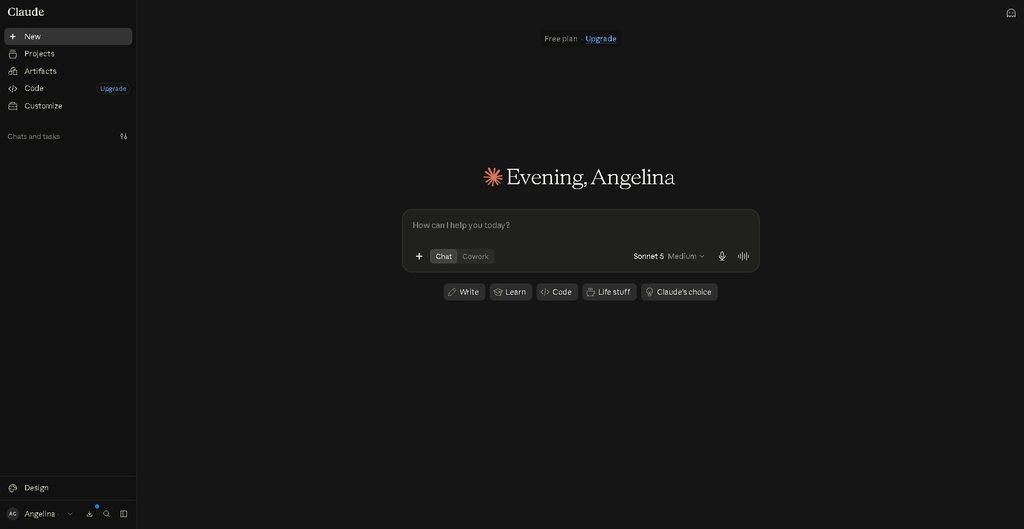 Claude interface for AI-assisted writing and content creation