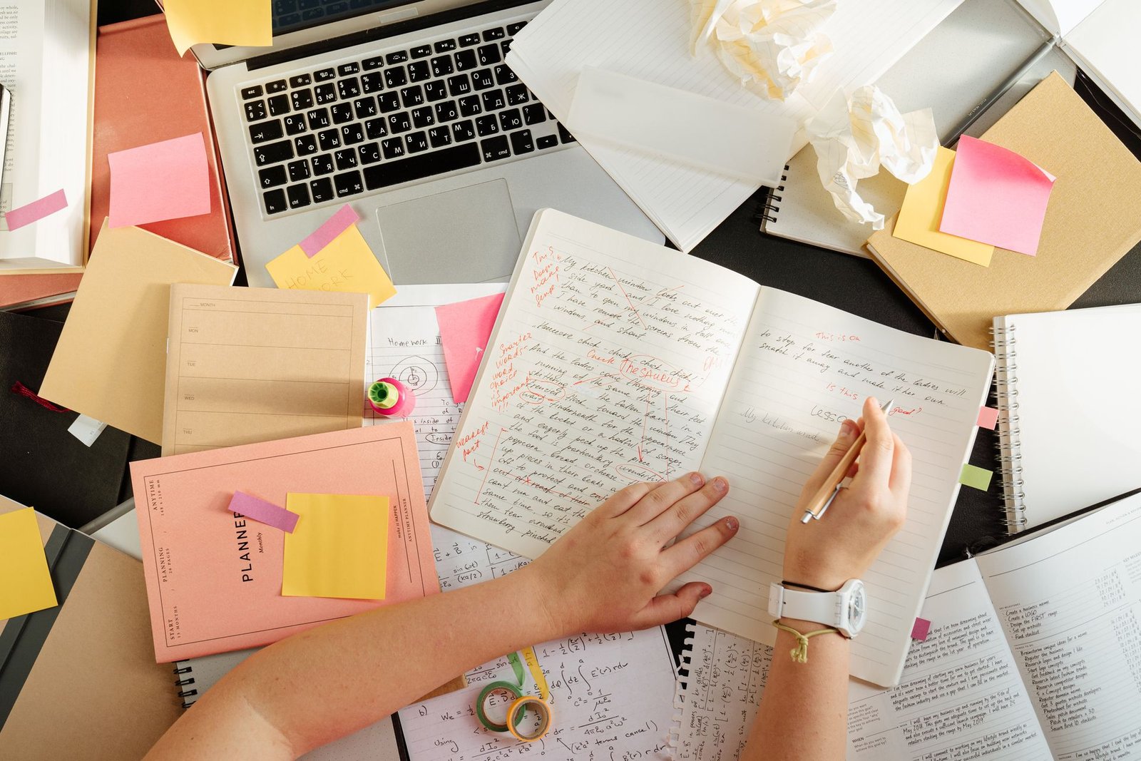 Blogger organizing blog topics in a content calendar